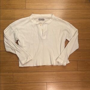 Everlane White Long Sleeve cropped Henley Top